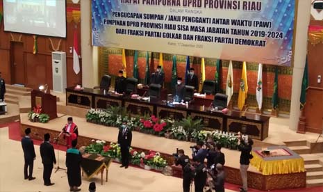 Sah, Yulisman Pimpinan DPRD Riau