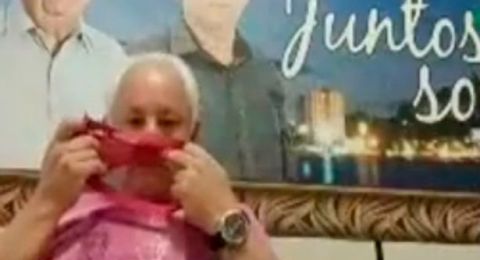 Viral, Anggota DPR Brasil Cium Celana Dalam Wanita Saat Rapat Virtual, Lupa Matikan Kamera