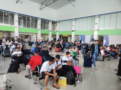 Lonjakan Penumpang Pasca Lebaran Capai 6.700 Orang, Pelabuhan SBP Tetap Terkendali
