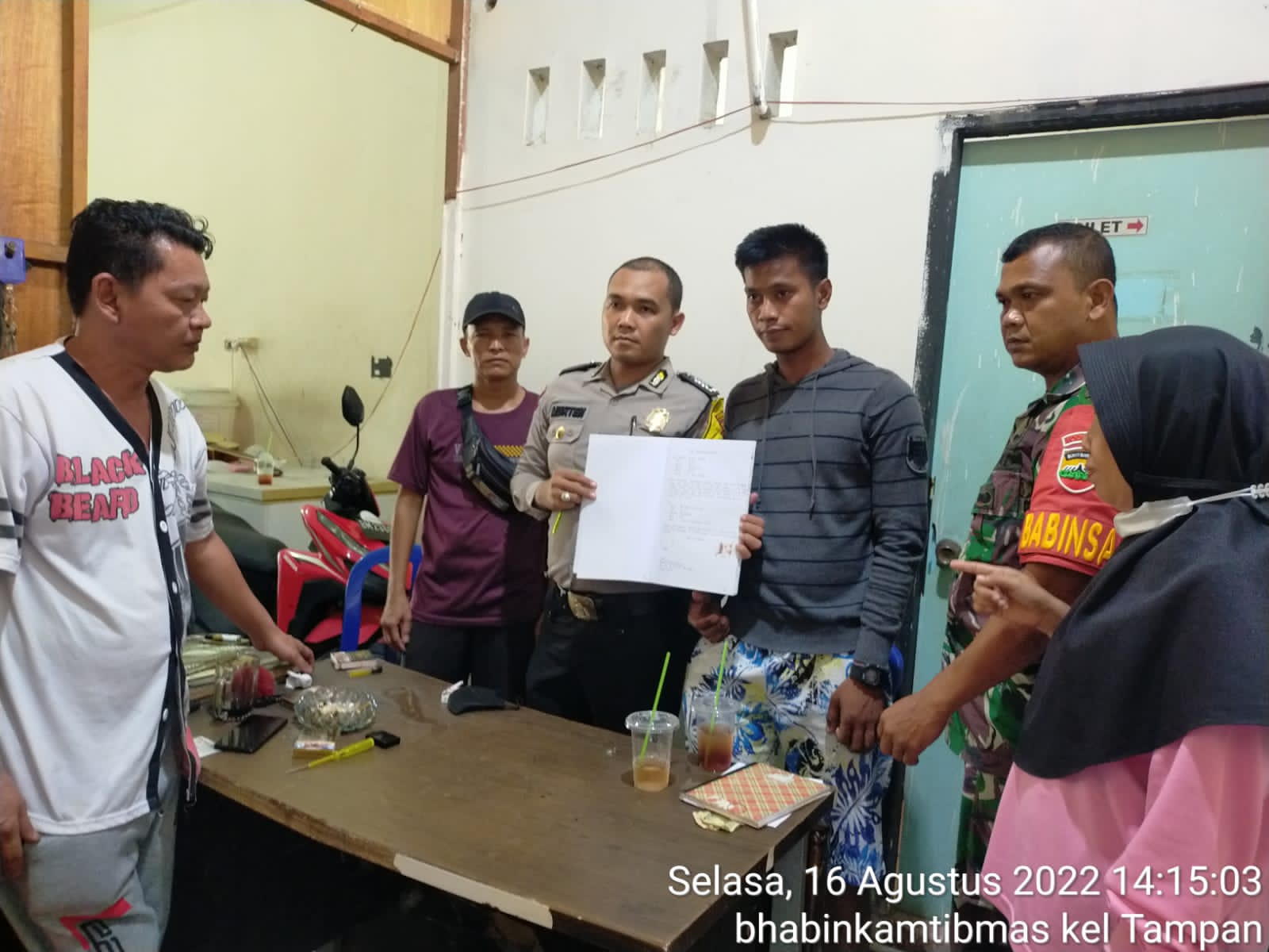 Polsek Payung Sekaki Mediasi Korban dan Pelaku Pencurian HP di Jalan Riau Ujung
